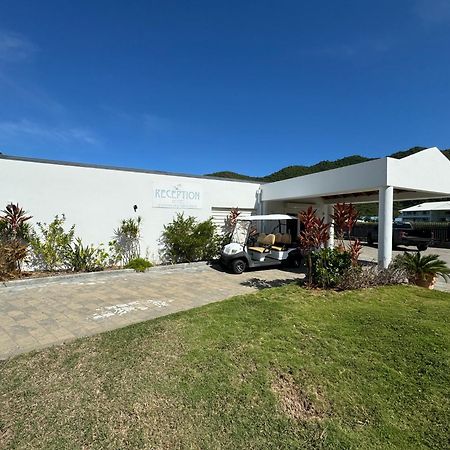 Le Domaine Anse Marcel Beach Resort מראה חיצוני תמונה