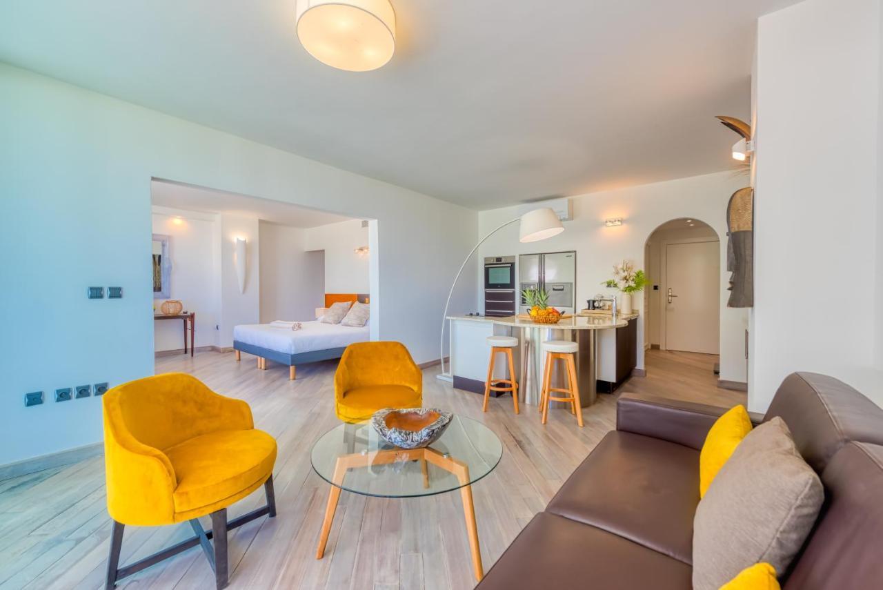 Le Domaine Anse Marcel Beach Resort מראה חיצוני תמונה