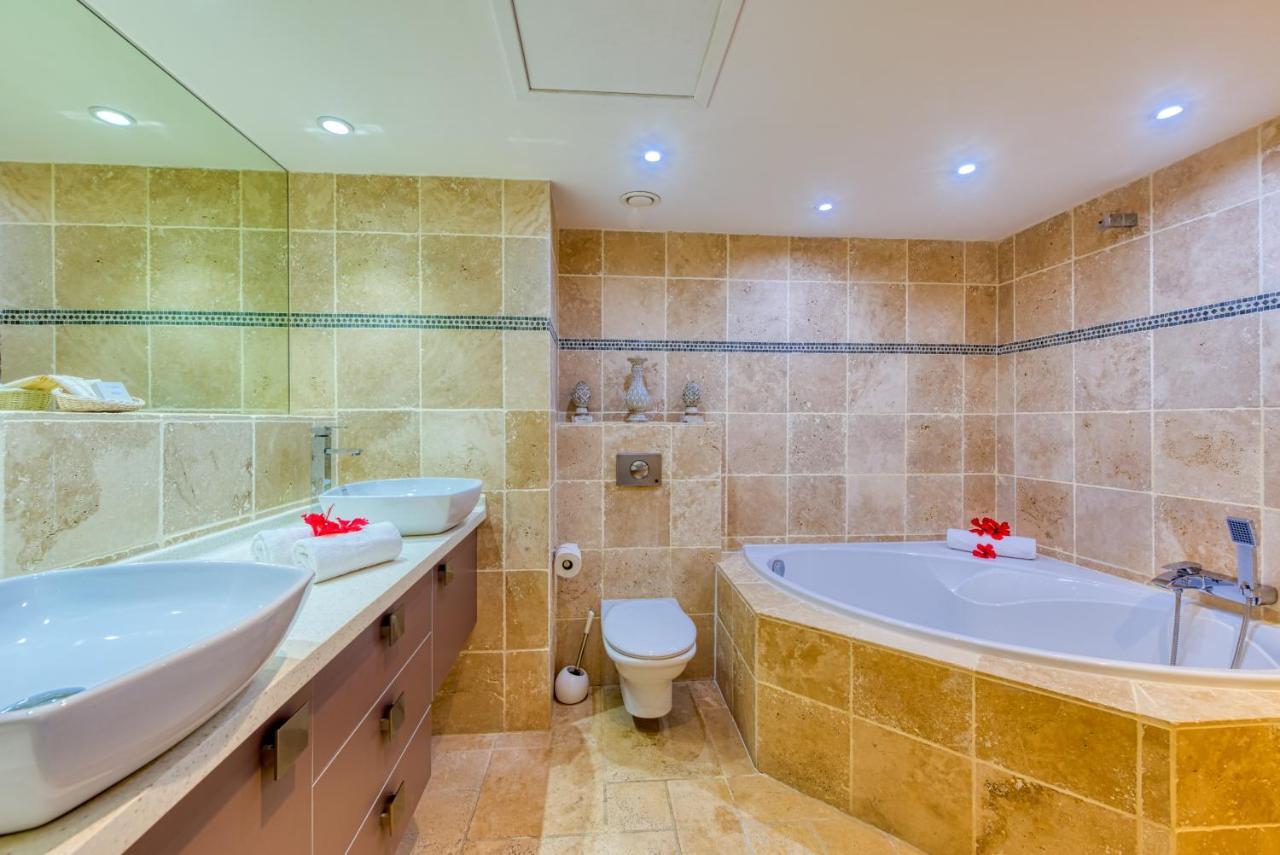 Le Domaine Anse Marcel Beach Resort מראה חיצוני תמונה