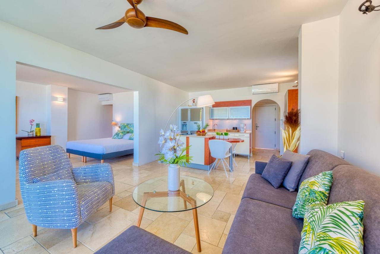 Le Domaine Anse Marcel Beach Resort מראה חיצוני תמונה