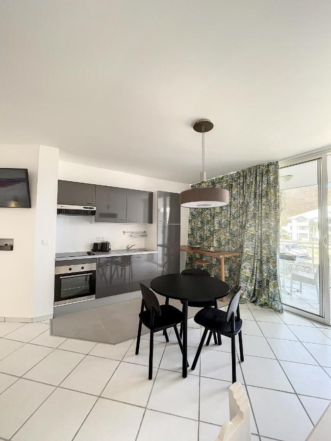 Le Domaine Anse Marcel Beach Resort מראה חיצוני תמונה