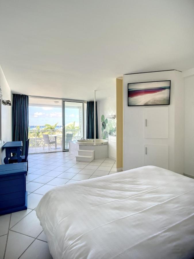 Le Domaine Anse Marcel Beach Resort מראה חיצוני תמונה