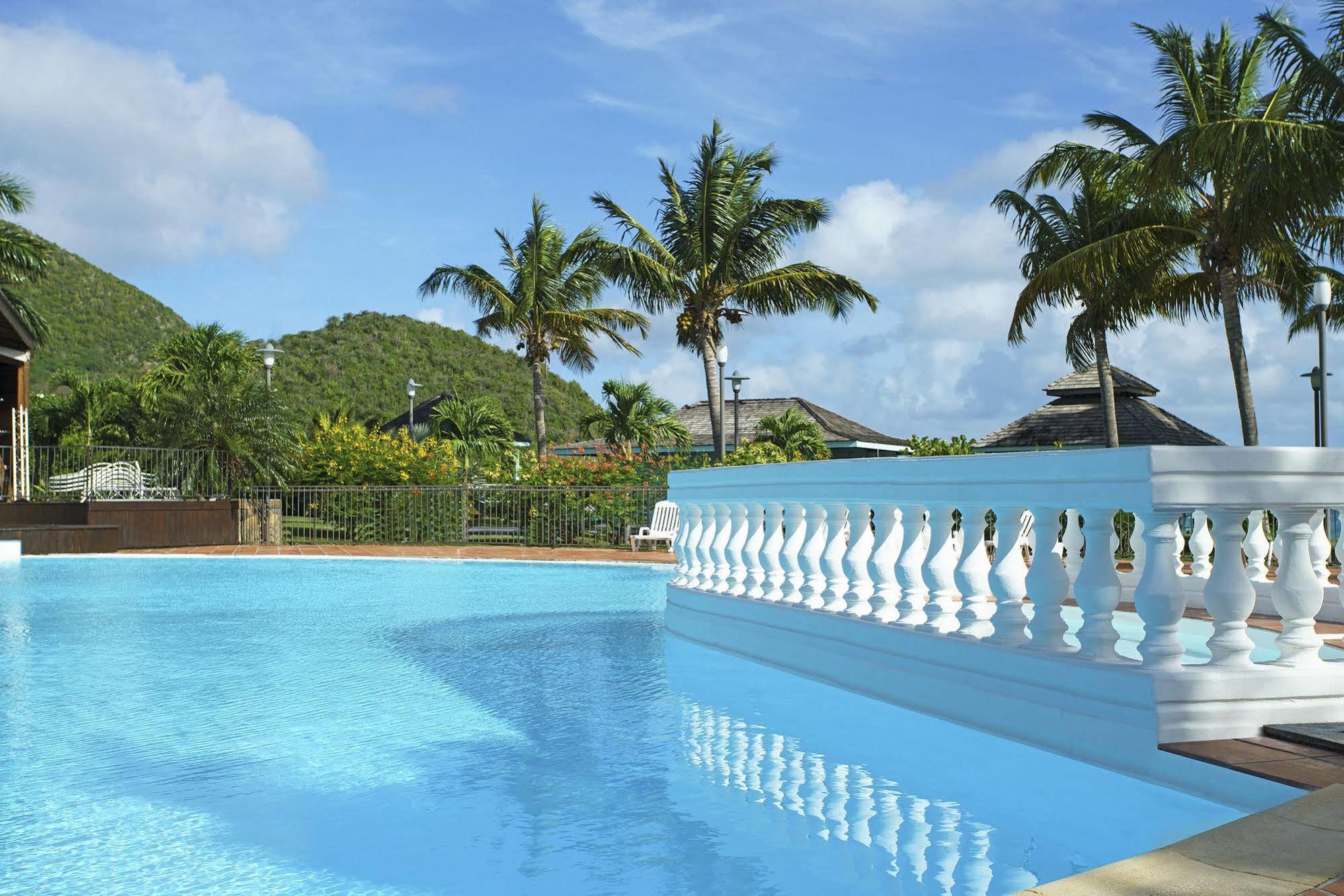 Le Domaine Anse Marcel Beach Resort מראה חיצוני תמונה